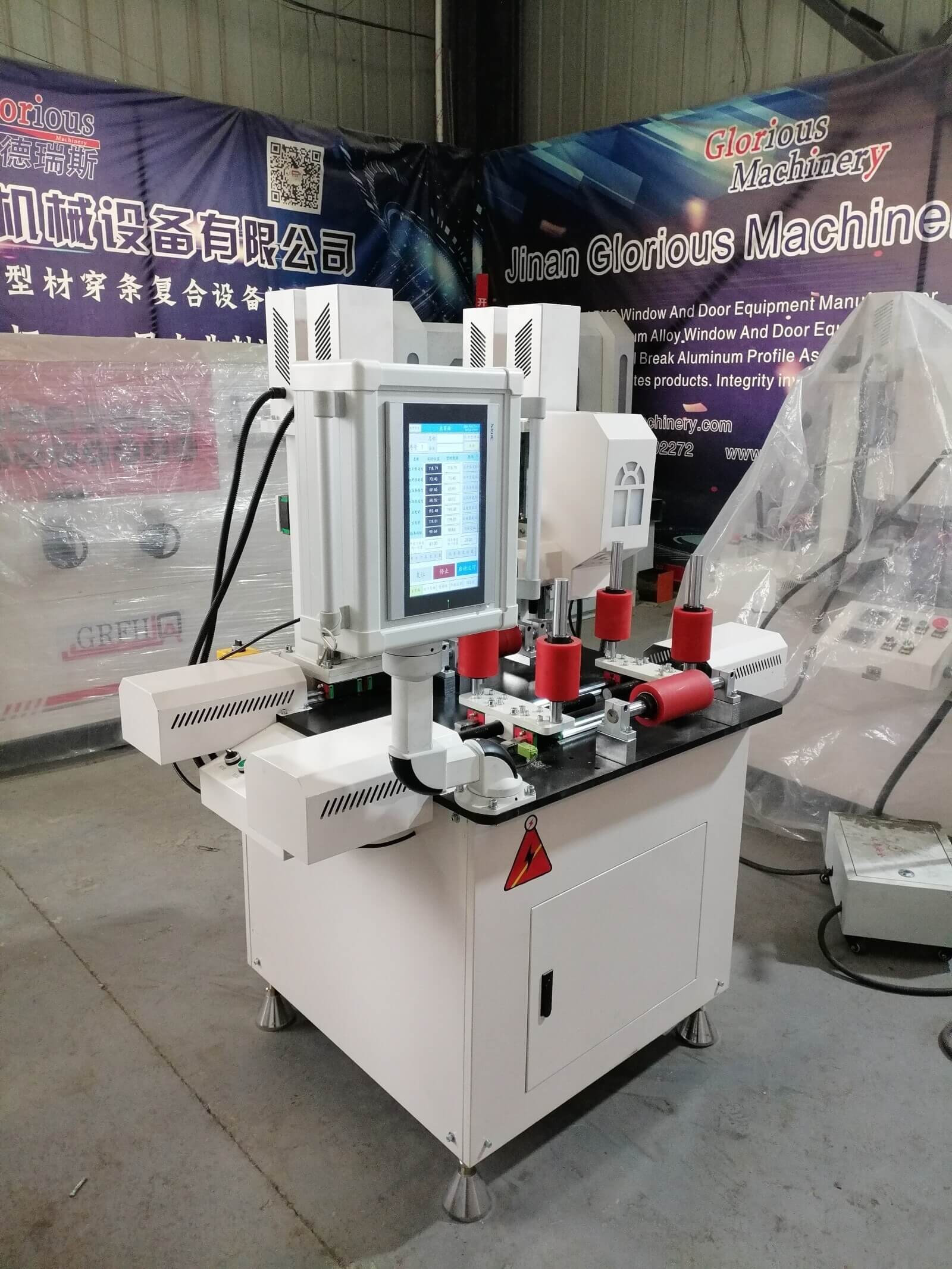 數(shù)控技術(shù)在鋁型材加工中滿足復雜形狀需求的方式